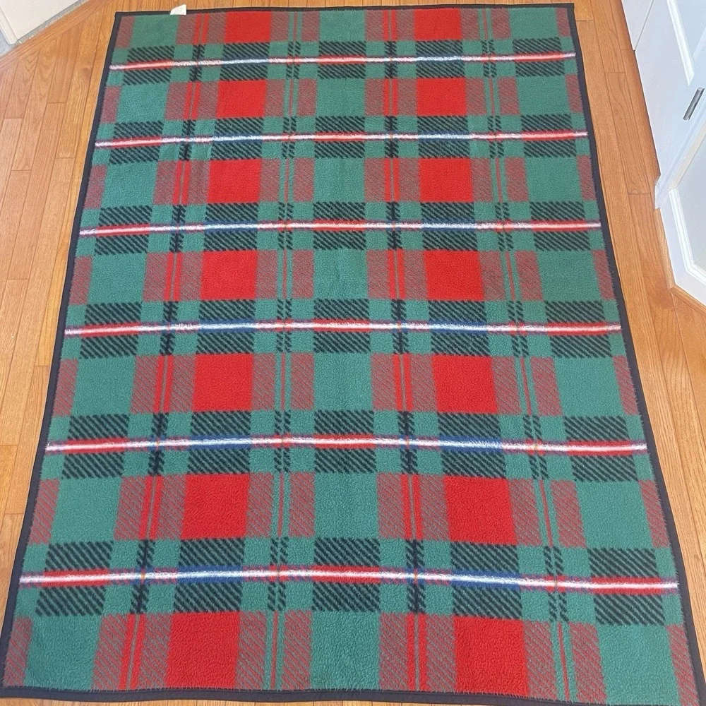 Biederlack‎ Plaid Checkered Throw Blanket Red Green Black 56